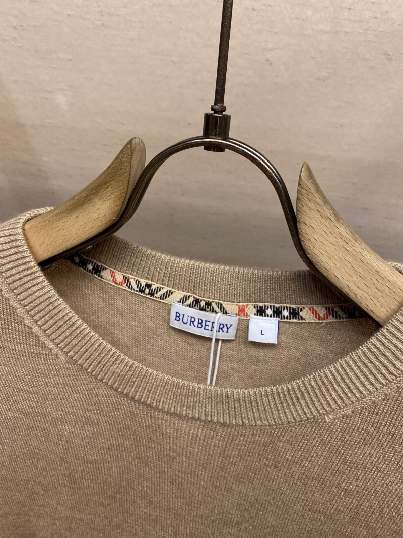 Bv*b*rry sweaters